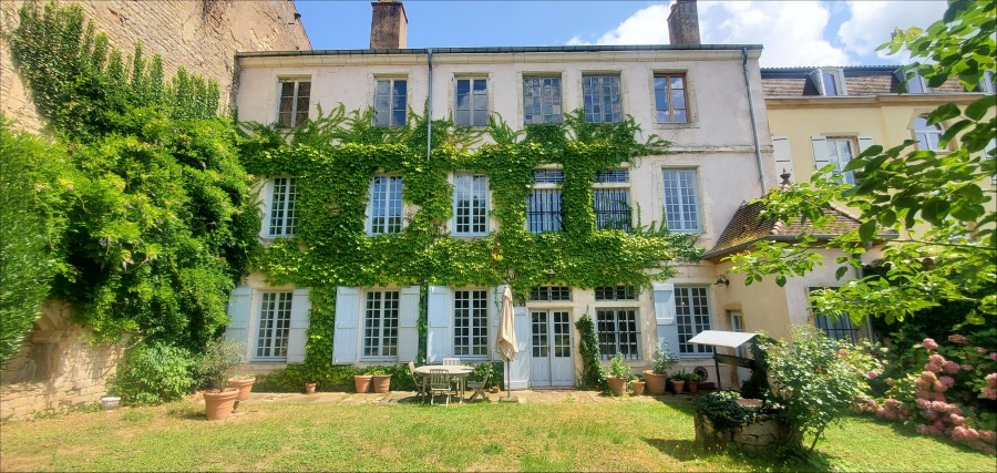 One of Cluny's finest houses